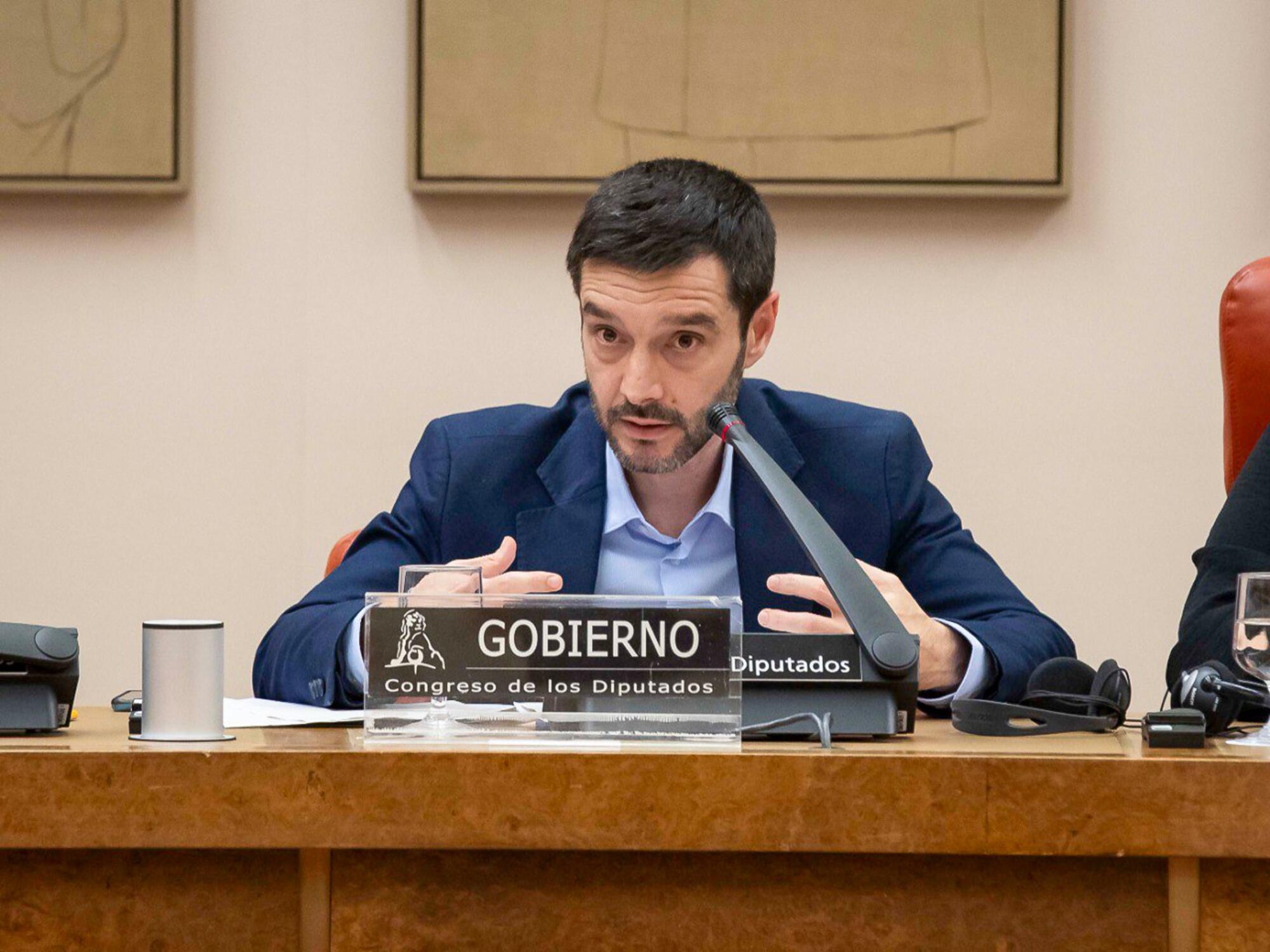 Pablo Bustinduy Ministro derechos sociales